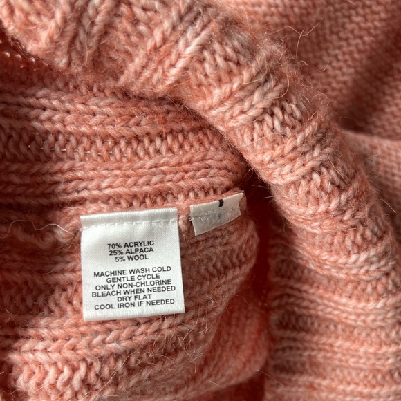 Loft women’s pink alpaca blend knit pullover sweater size small - Picture 4 of 5